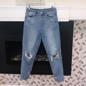 American Eagle Mom Jeans